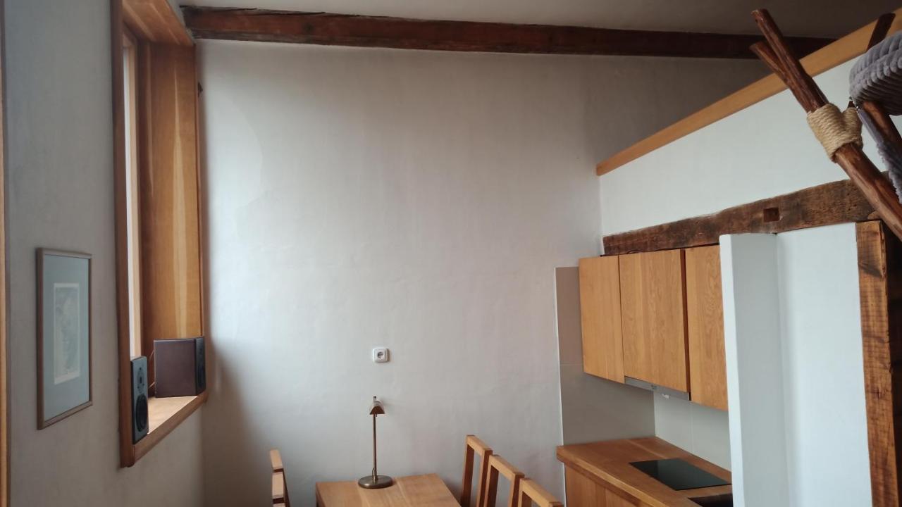 Ferienwohnung Bydleni V Centru Ov Blizko Stodolni, Bez Vytahu Ostrava Exterior foto